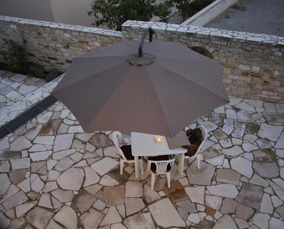 Charoullas Traditional Mansion Vila Alaminos Exterior foto