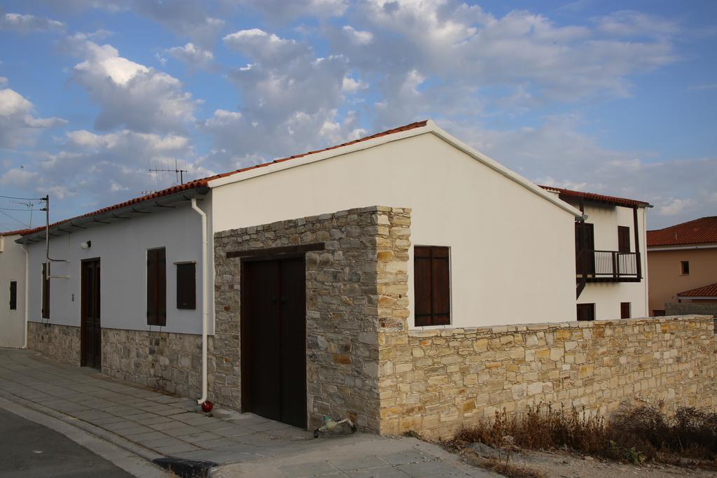 Charoullas Traditional Mansion Vila Alaminos Exterior foto